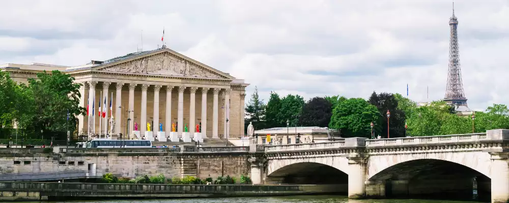 blog immobilier pays-basque, loi de finances 2025, assemblée nationale, paris
