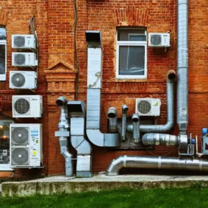 blog immobilier Pays Basque, les bons travaux de rénovation énergétique à faire avant une mise en vente, VMC ventilation