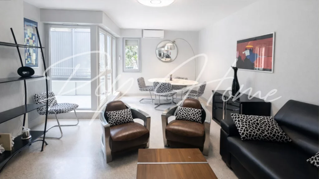 Appartement à vendre à Biarritz Beaurivage, 2 pièces, 55m2, salon