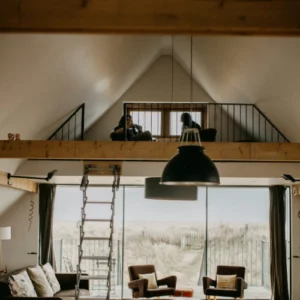 blog immobilier climatisation et immobilier au Pays Basque, quelle solution choisir pour améliorer son confort son DPE et la valeur de son bien, installer un climatisation avant de vendre