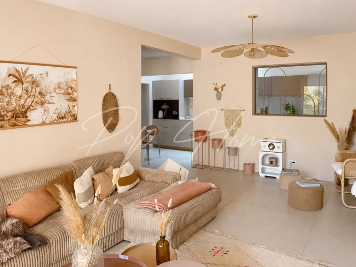 Maison et sa dépendance à vendre à Anglet Aguilera Chassin, 6 pièces 170m2 salon 02