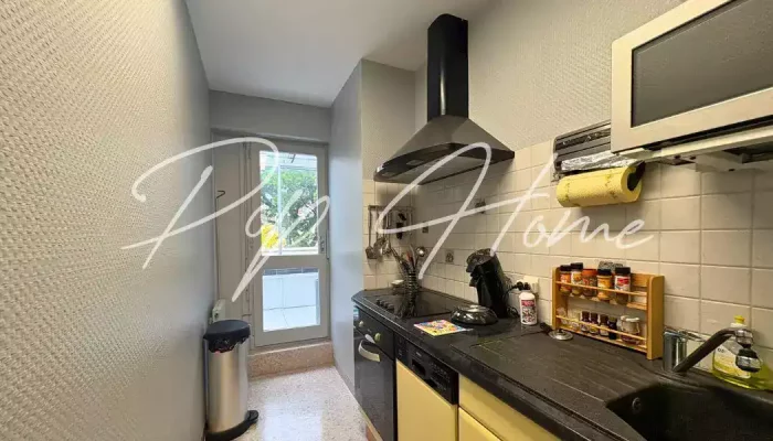 Appartement à vendre à Biarritz Beaurivage, 2 pièces, 55 m2, cuisine