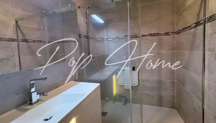 Appartement à vendre à Biarritz Beaurivage, 2 pièces, 55 m2, salle d'eau